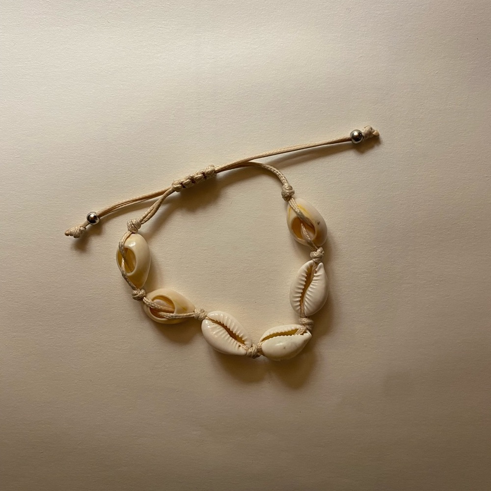 Adjustable Shell Bracelet/Anklet